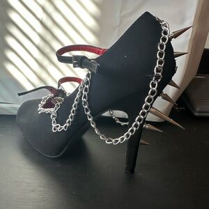 7 1/2 spiked with chains, handmade